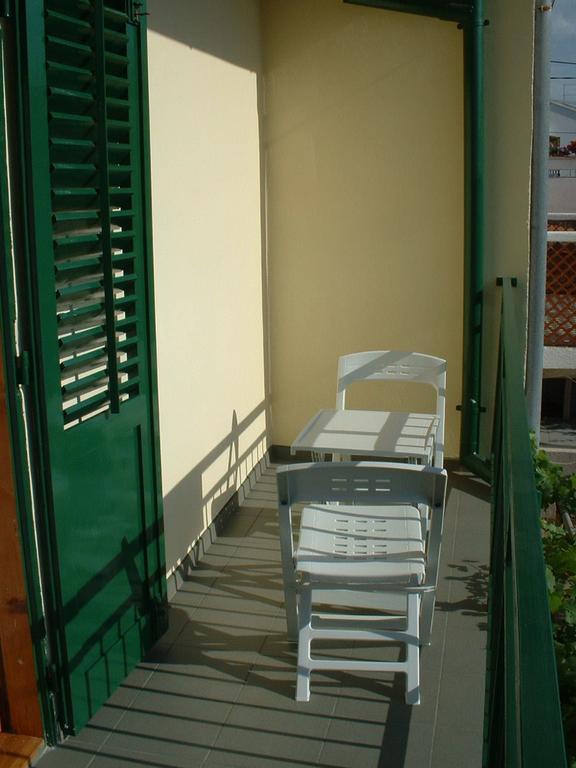Holiday Home Olea Punat Esterno foto